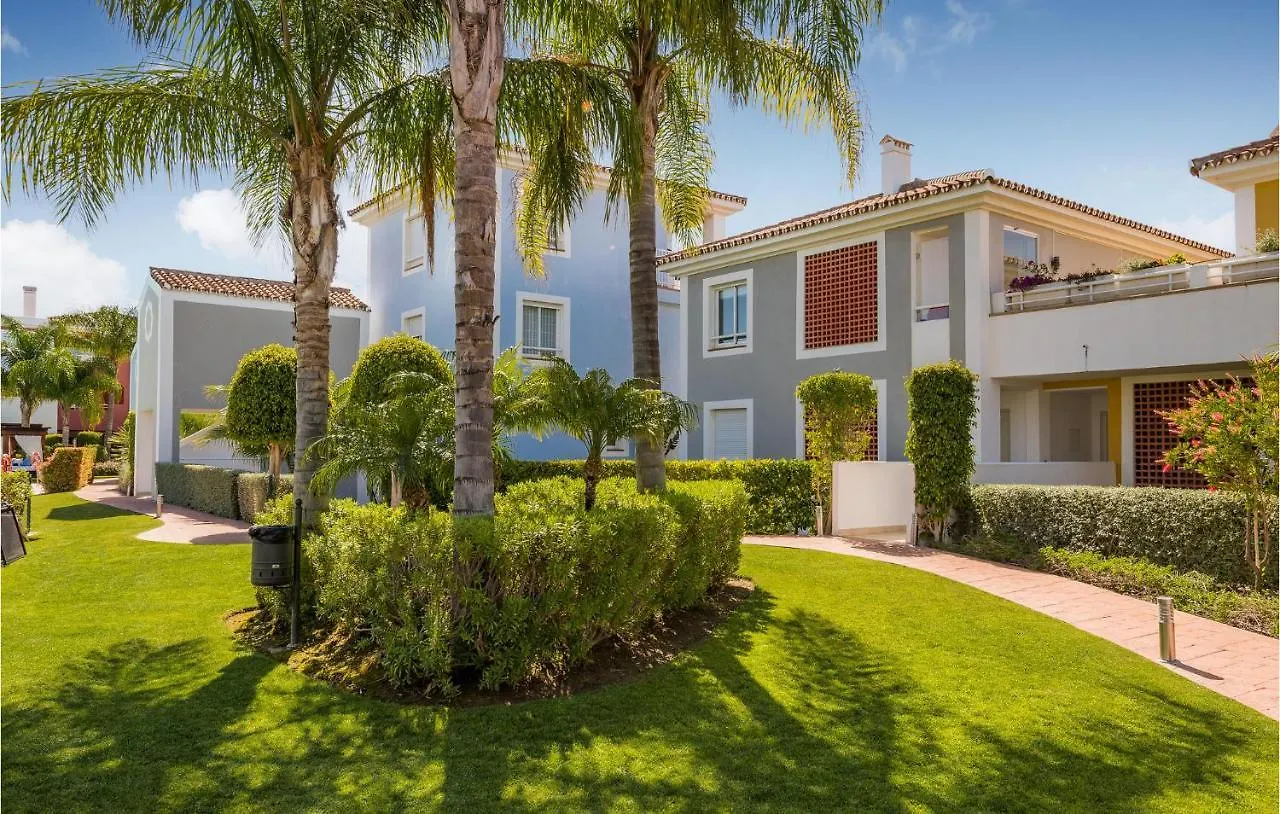 Awesome Apartment In Estepona With Kitchen Spain